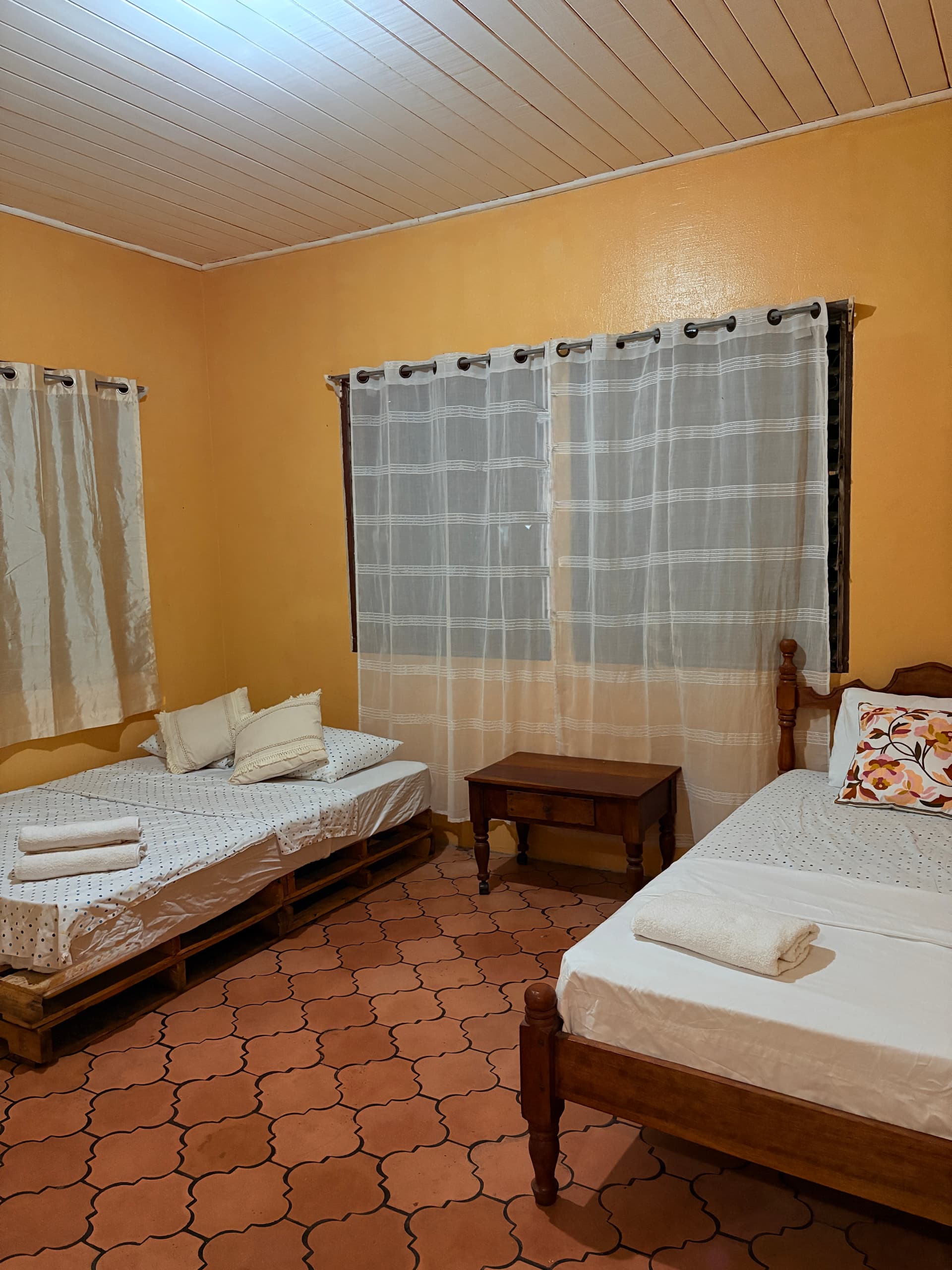 Triple Económica Av. 5